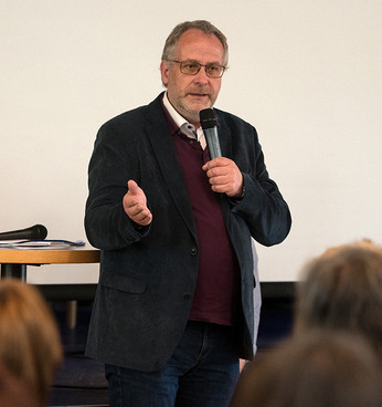 Bernhard Redecker, Fachbereichsleiter der Bezirkssozialdienste Wuppertal