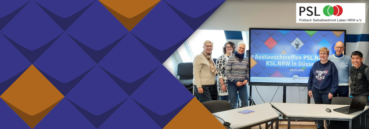 Einige Mitglieder des Vereins Politisch Selbstbestimmt Leben mit dem 1. Vorsitzenden Wolfgang Bennewitz (2.v.r.)