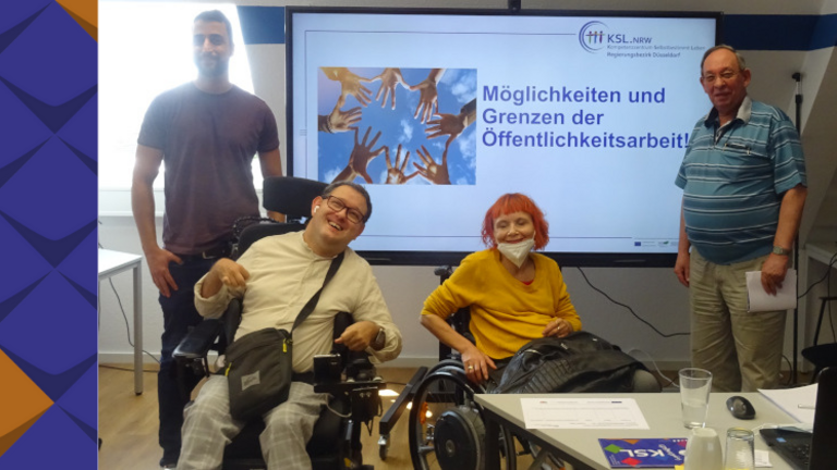 Vier Mitglieder des Vereins Barrierefrei Leben Duisburg