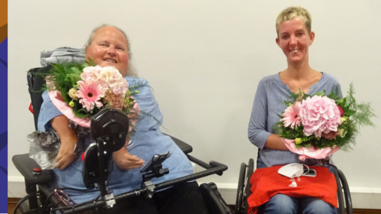 Nicole Lemkens (rechts), Andrea Hanisch (links) 