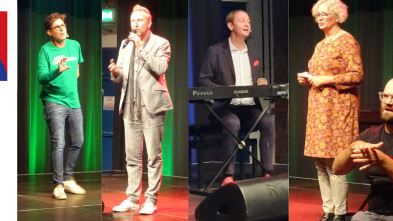 von links nach rechts Martin Fromme, Helmut Sanftenschneider, Christoph Reuter, Iris Colsman (Leiterin KSL Düsseldorf), Thorsten Rose (Gebärdensprachdolmetscher)