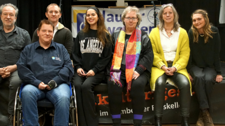 Von links nach rechts: Willi Meyer, Corina Grieger, Jörg Rodeike, Stella Scholaja, Dr. Monika Rosenbaum, Simone Scholten, Linnea van Meerbeck