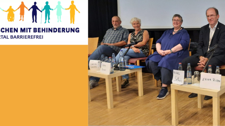 Teilnehmer*innen der Informationsveranstaltung in der Färberei Wuppertal