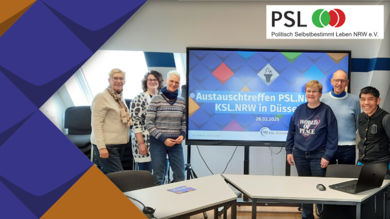 Einige Mitglieder des Vereins Politisch Selbstbestimmt Leben mit dem 1. Vorsitzenden Wolfgang Bennewitz (2.v.r.)